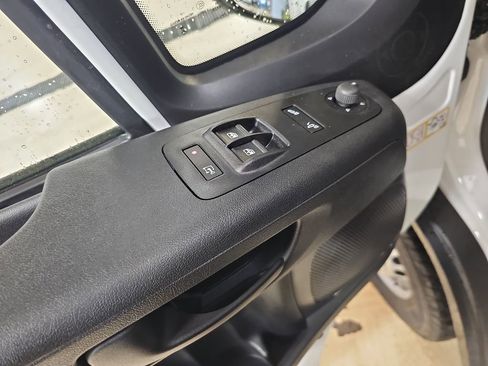 New 2026 RAM ProMaster 2500 w/ Convenience Group image 11