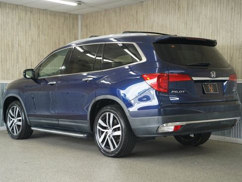Used 2017 Honda Pilot Elite image 7