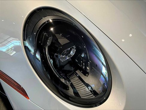 New 2026 Porsche 911 Carrera T image 12