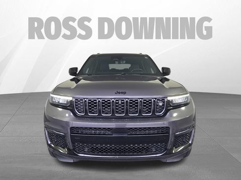 Used 2023 Jeep Grand Cherokee L Summit AWD/4WD image 2
