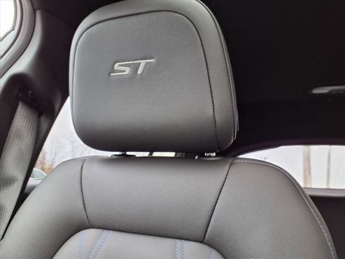 New 2026 Buick Envista Sport Touring image 17