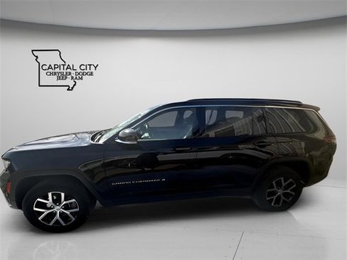 Used 2024 Jeep Grand Cherokee L Limited w/ Luxury Tech Group II image 6