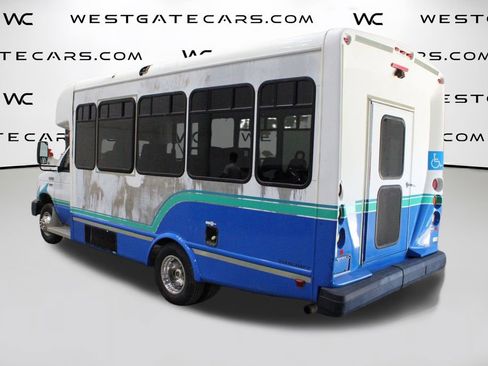 Used 2015 Ford E-450 and Econoline 450 Super Duty w/ Shuttle Bus Prep Package image 5