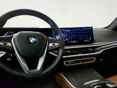 Used 2025 BMW X5 sDrive40i w/ Parking Assistance Package RWD image 64