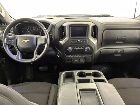 Certified 2025 Chevrolet Silverado 2500 Custom w/ Custom Value Package AWD/4WD image 20