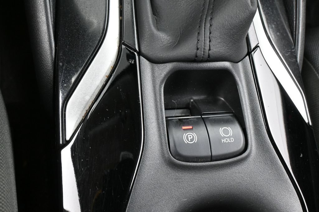 Used 2022 Toyota Corolla LE FWD image 21