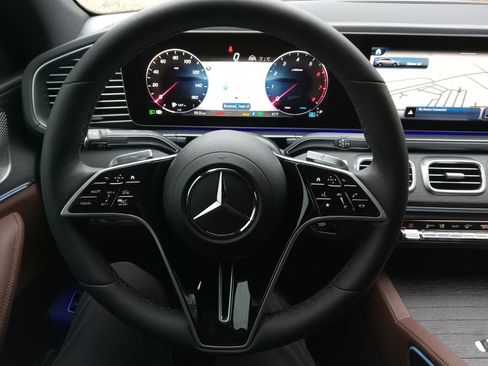 Used 2026 Mercedes-Benz GLE 450 4MATIC Coupe image 13