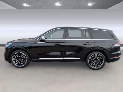 Used 2022 Lincoln Aviator Black Label w/ Dynamic Handling Package image 2