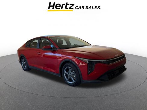 Used 2025 Kia K4 LXS FWD image 1