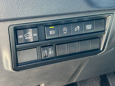Used 2023 Toyota Tundra SR5 AWD/4WD image 25