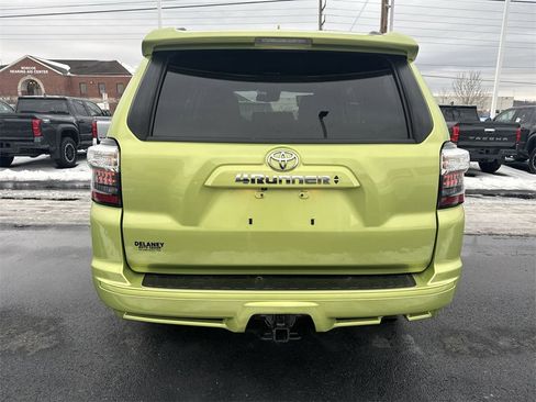 Used 2023 Toyota 4Runner TRD Sport w/ Technology Package image 7