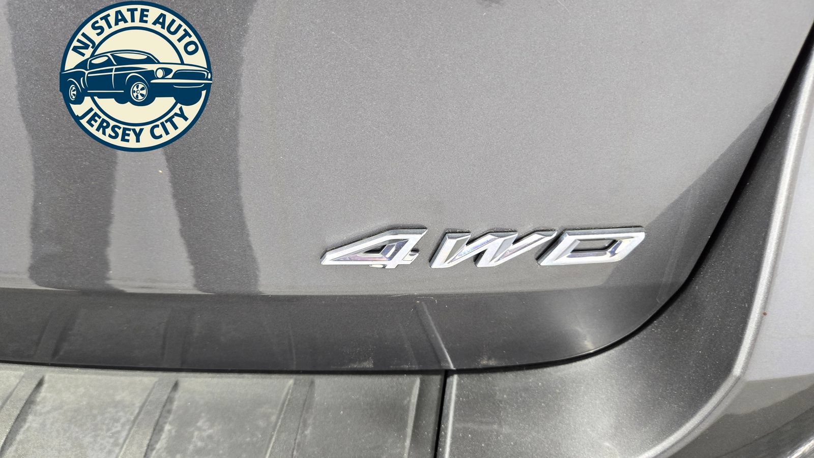 Used 2022 Ford Explorer XLT AWD/4WD image 36