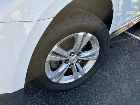 Used 2012 Chevrolet Equinox LS image 3