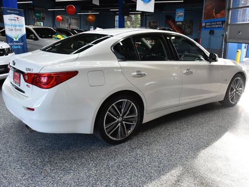 Used 2017 INFINITI Q50 Sport AWD/4WD image 3