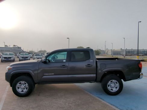 Used 2023 Toyota Tacoma SR5 image 7