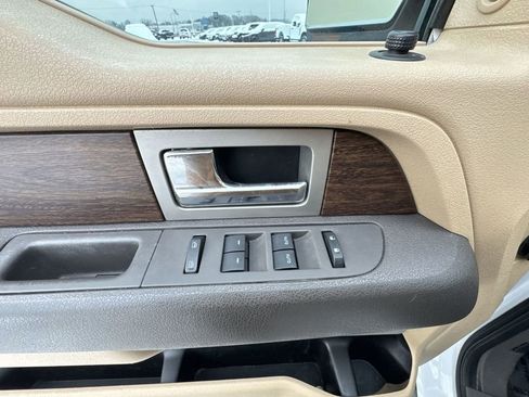 Used 2013 Ford F150 Lariat w/ Lariat Chrome Pkg image 15