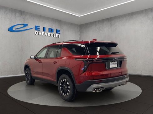 New 2026 Chevrolet Traverse Z71 w/ Enhanced Driving Package image 5