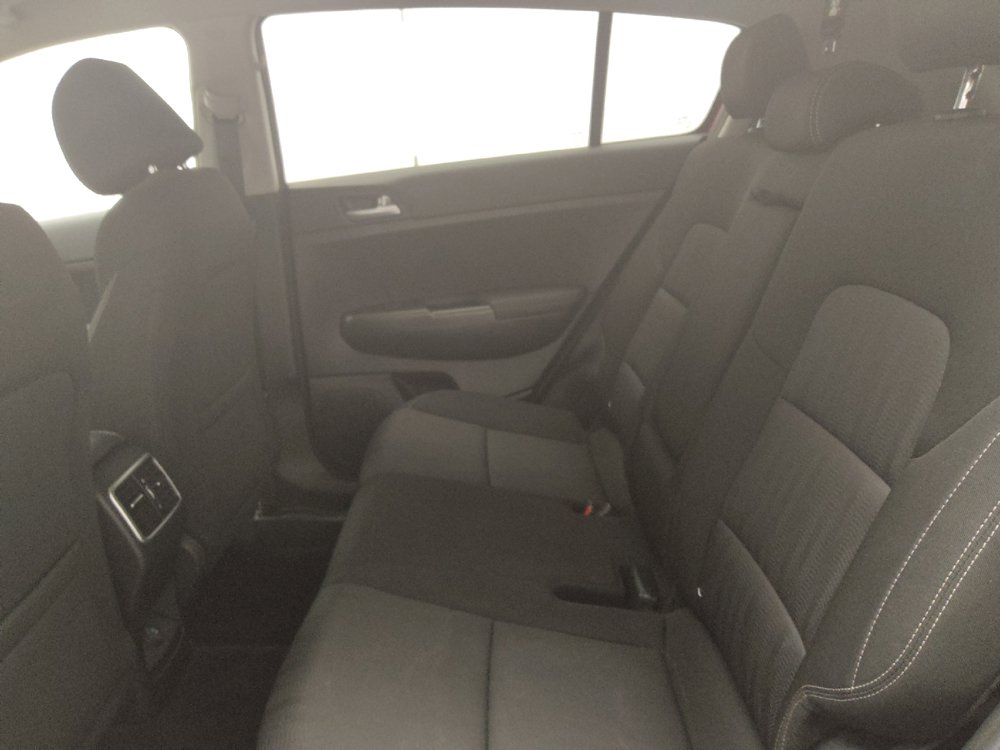 Used 2021 Kia Sportage LX FWD image 18