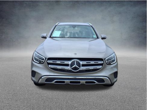 Used 2020 Mercedes-Benz GLC 300 image 2