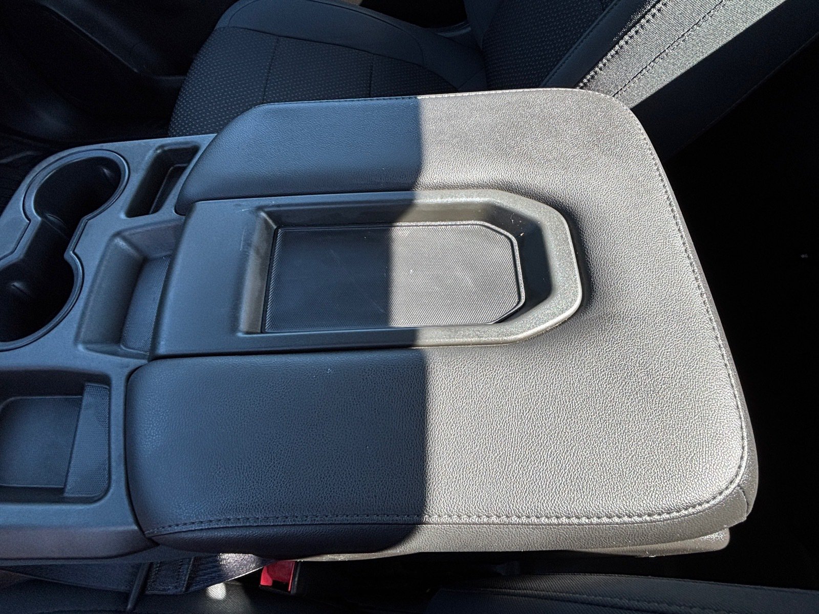 Used 2019 Chevrolet Silverado 1500 W/T RWD image 17