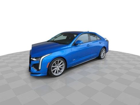 Certified 2025 Cadillac CT4 V RWD image 4