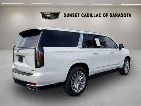 Certified 2024 Cadillac Escalade ESV Premium Luxury w/ Performance Package image 3
