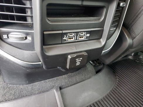 Used 2019 RAM 1500 Big Horn image 21