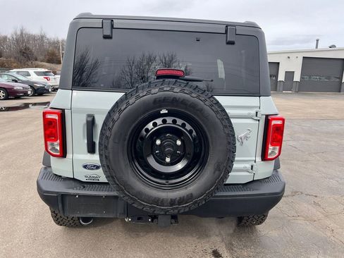 Used 2023 Ford Bronco Black Diamond AWD/4WD image 31
