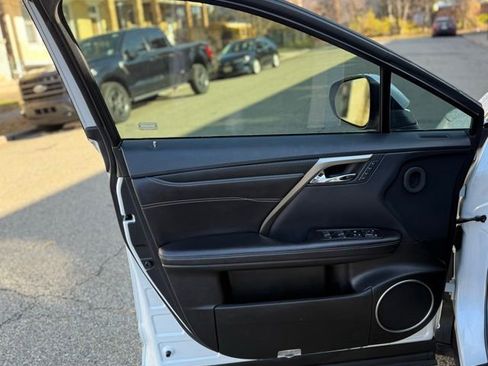 Used 2019 Lexus RX 350 AWD image 16