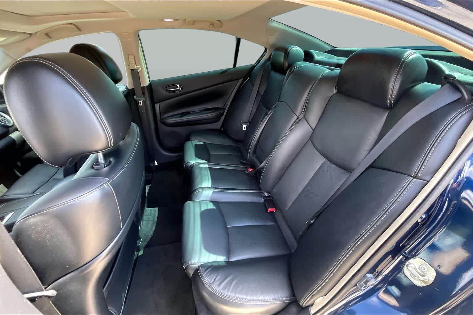 Used 2014 Nissan Maxima 3.5 SV w/ Sport Package FWD image 21
