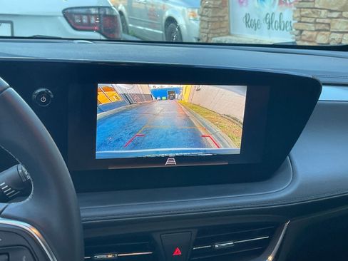 Used 2025 Buick Encore GX Preferred image 17