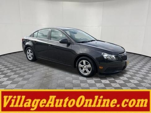 Used 2014 Chevrolet Cruze LT FWD image 5