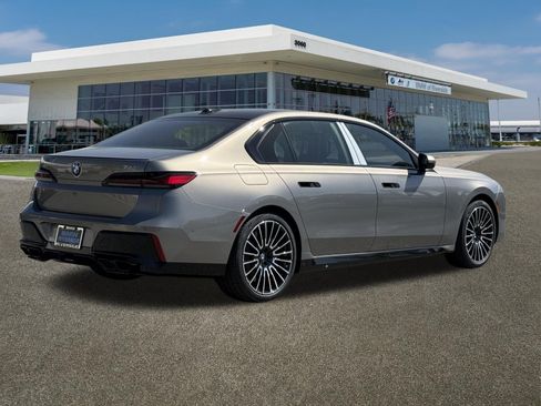 New 2026 BMW 760i xDrive AWD/4WD image 10