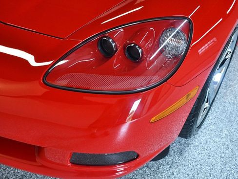 Used 2008 Chevrolet Corvette Coupe w/ Preferred Equipment Group RWD image 11