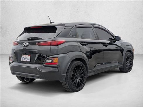 Used 2019 Hyundai Kona SE image 5