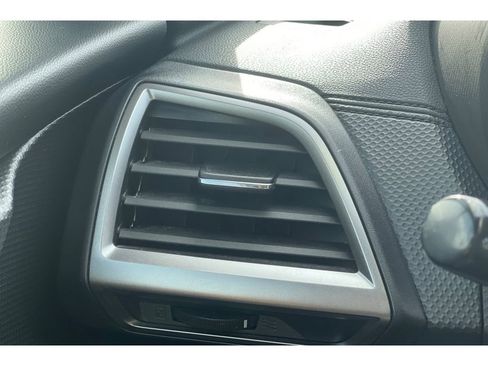 Used 2020 Subaru Forester w/ Alloy Wheel Package image 28