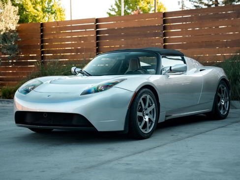Used 2008 Tesla Roadster image 2