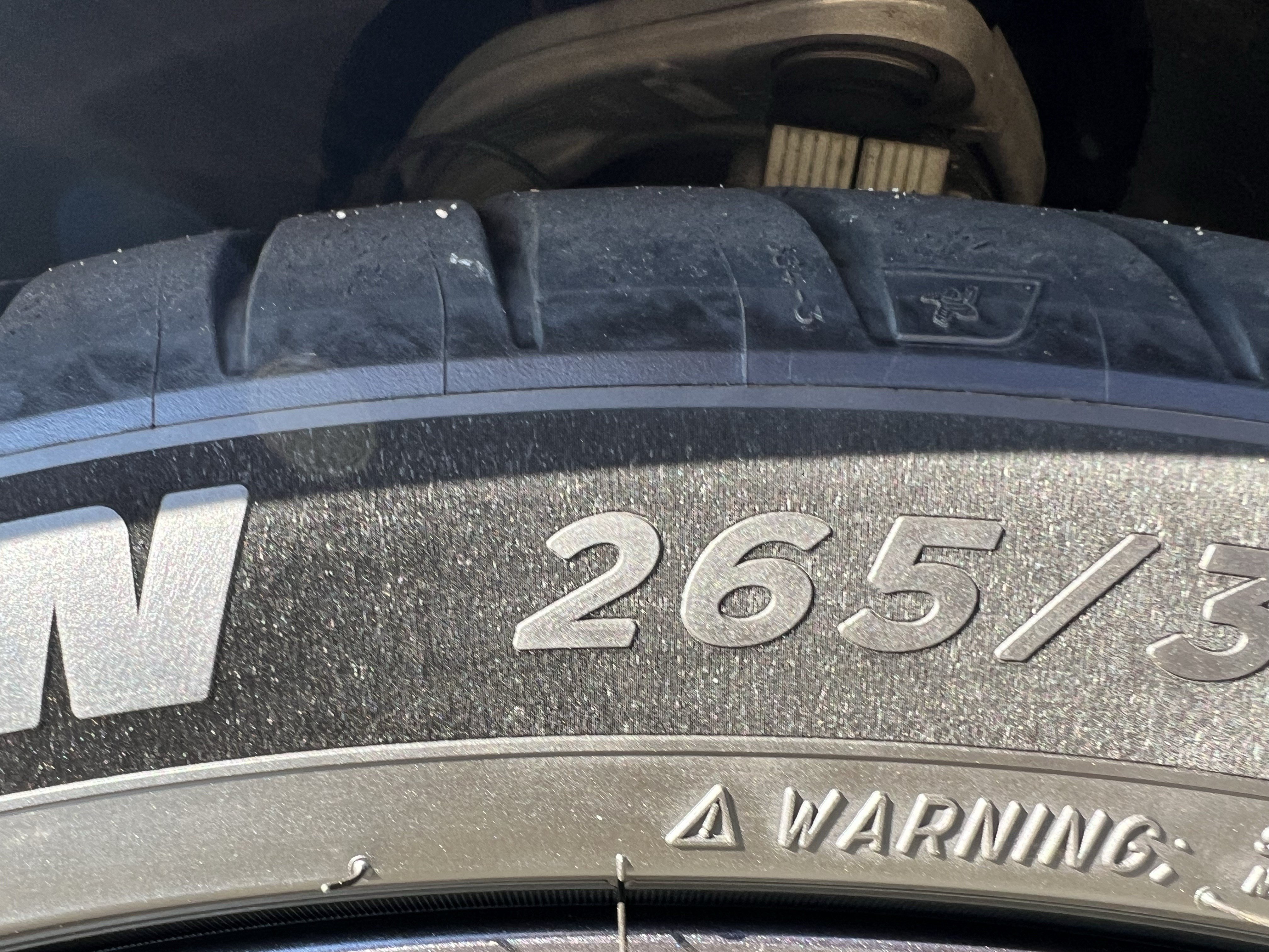 Used 2021 Tesla Model S Plaid AWD/4WD image 12