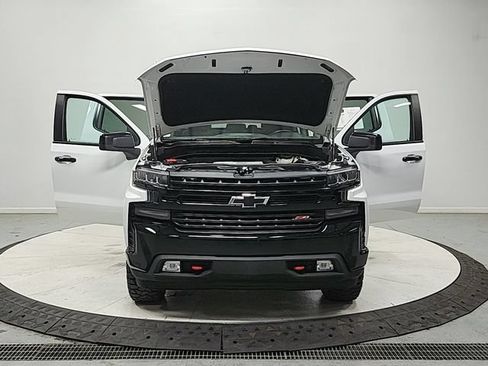 Used 2021 Chevrolet Silverado 1500 LT Trail Boss w/ Bed Protection Package AWD/4WD image 10