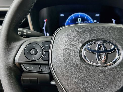 Used 2024 Toyota Corolla XSE FWD image 18