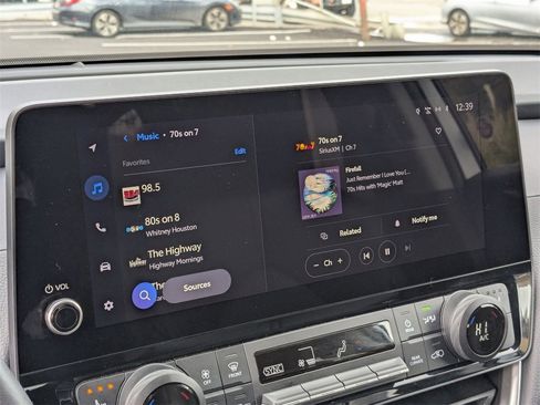 Used 2025 Toyota Grand Highlander AWD image 25