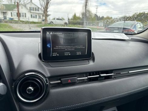 Used 2017 Toyota Yaris iA FWD image 15