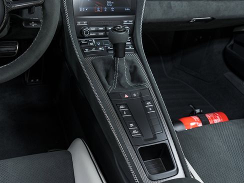 Used 2025 Porsche 718 Boxster Spyder RS image 19