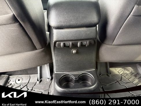Used 2015 Jeep Wrangler Unlimited Sport w/ Quick Order Package 24S AWD/4WD image 20