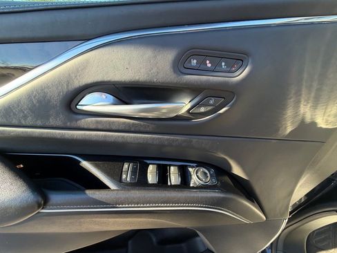 Used 2023 Cadillac Escalade ESV Sport Platinum w/ LPO, ONYX Package image 20