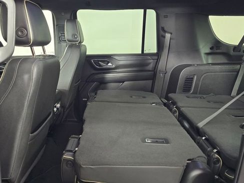 Used 2022 GMC Yukon XL SLT image 12