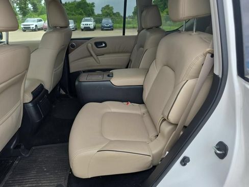 Used 2023 Nissan Armada SL w/ Captain's Chairs Package RWD image 12