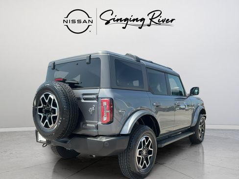 Used 2023 Ford Bronco Outer Banks AWD/4WD image 7