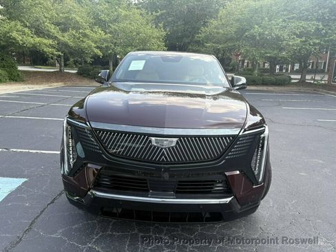 Used 2025 Cadillac Escalade IQ Sport 2 AWD/4WD image 3