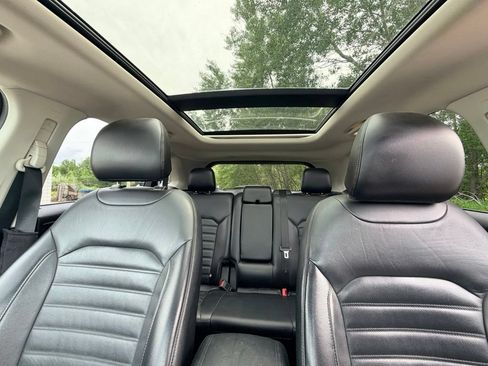 Used 2017 Ford Edge SEL w/ Canadian Touring Package AWD/4WD image 6